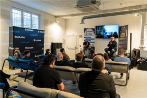 212cd85d-e8b9-4b12-9b6e-cb384ea4e644