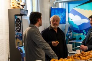 26f6111b-4c58-4789-a3f6-943c16ef55c0