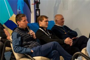 77d23b8e-4ee2-40b9-9c1f-07370a72815b