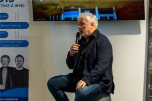 8235b6e8-80c7-4e31-af04-6ce29d91f5e0